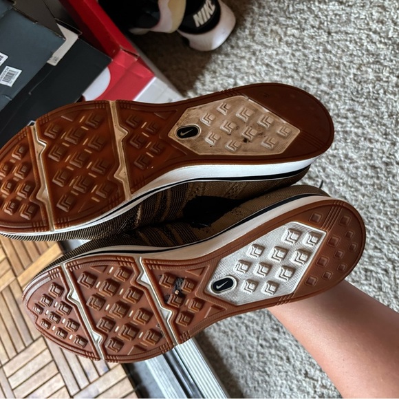 Nike tan brown flyknit trainers - Picture 9 of 9